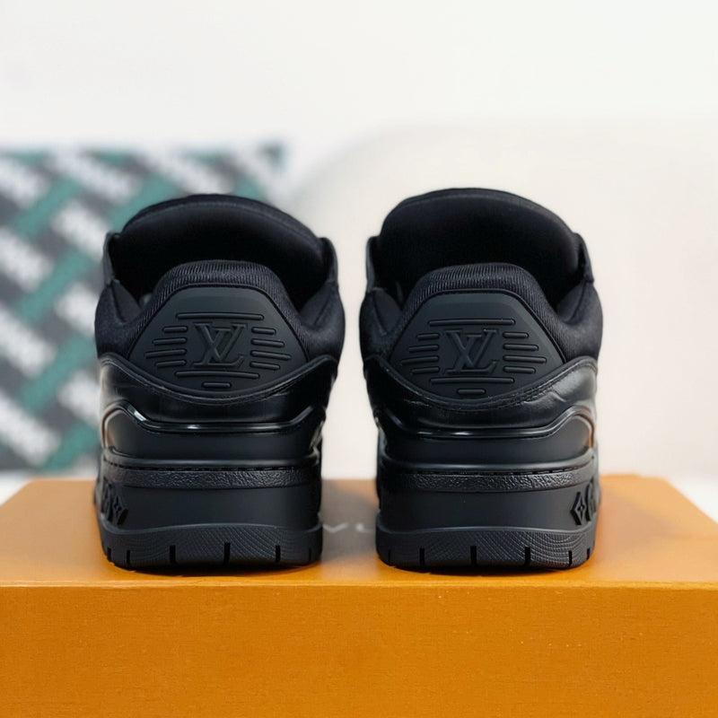 LV