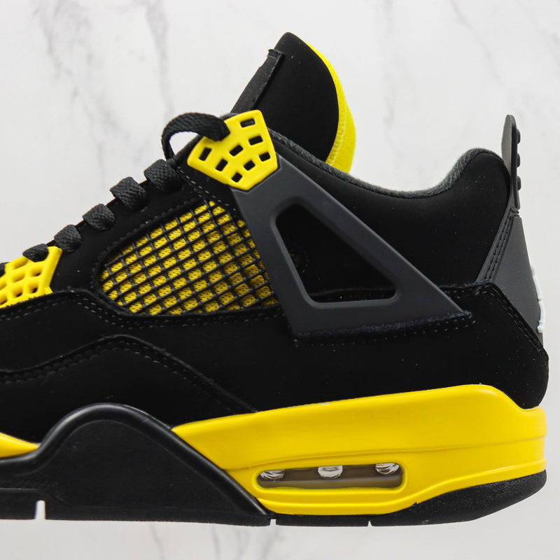 Air Jordan 4