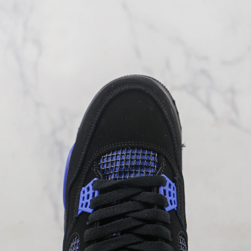 Air Jordan 4