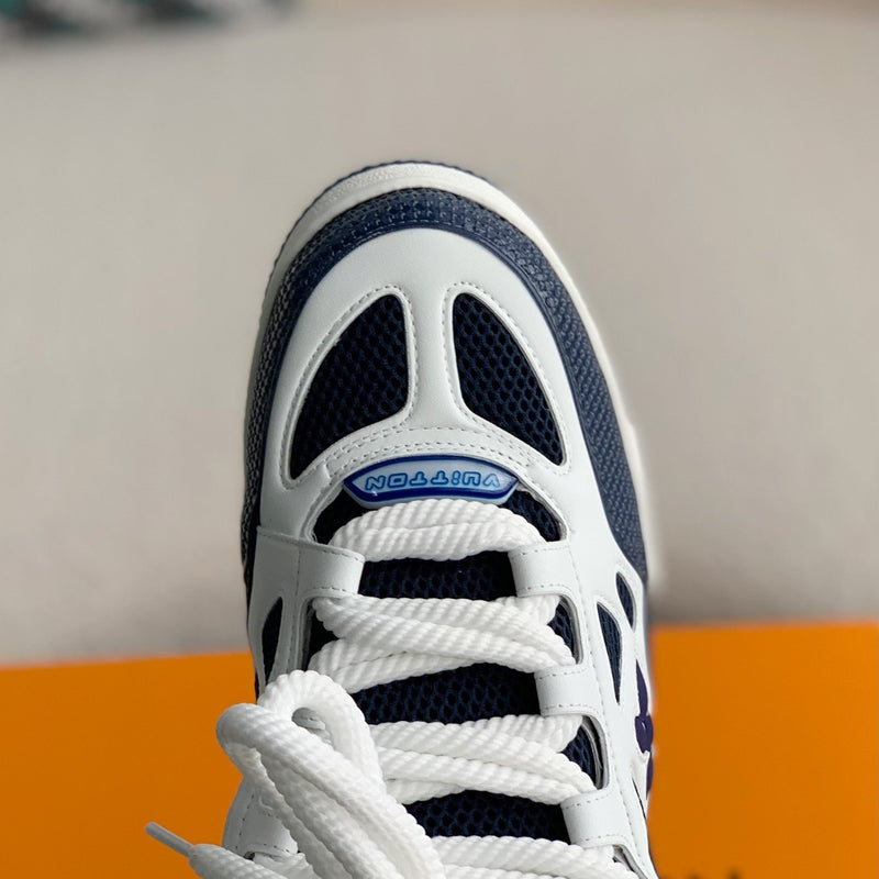 LV