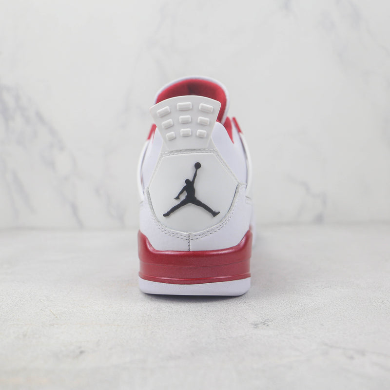 Air Jordan 4