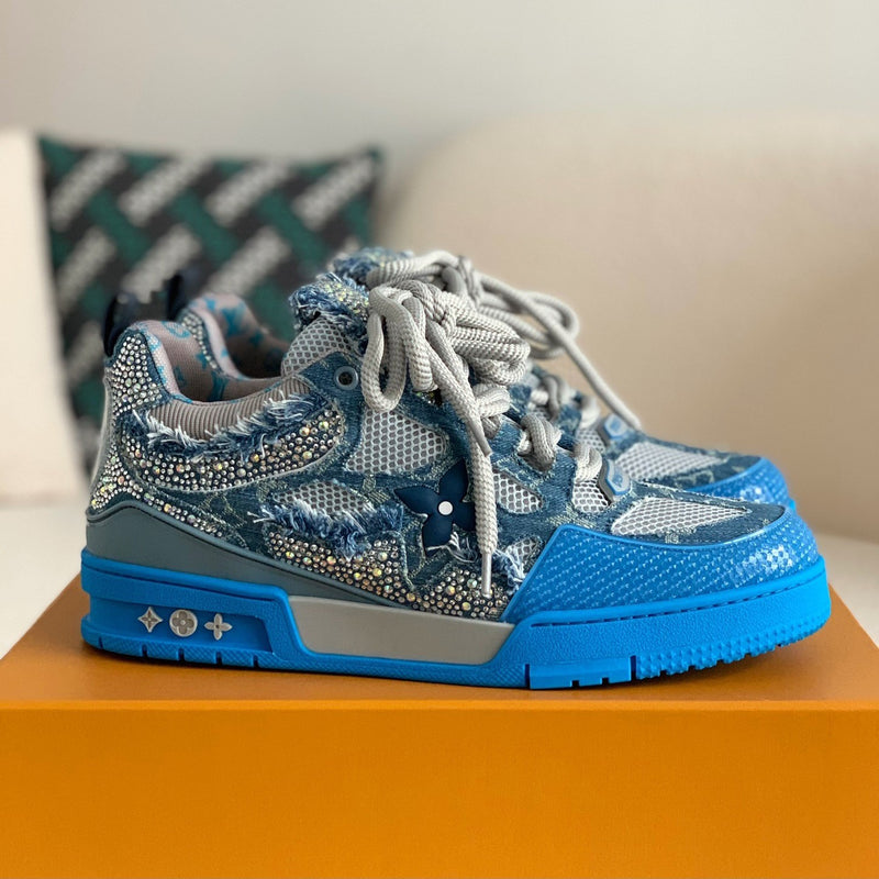 LV