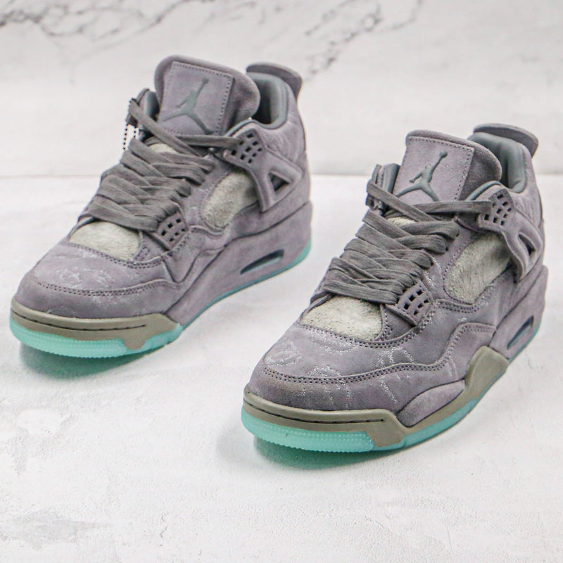Air Jordan 4