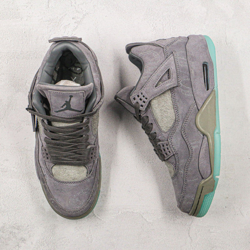 Air Jordan 4