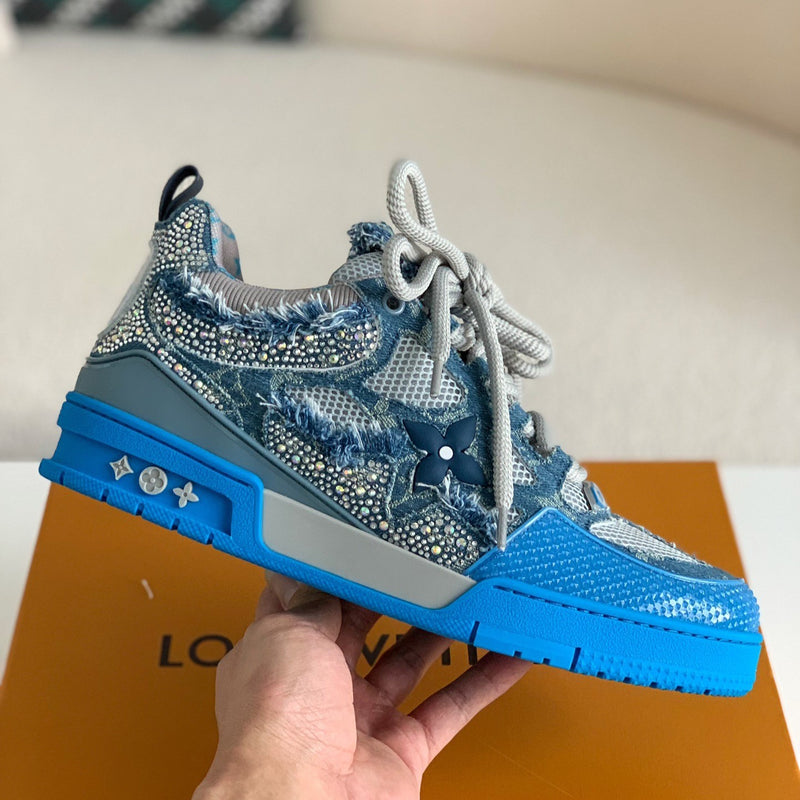 LV