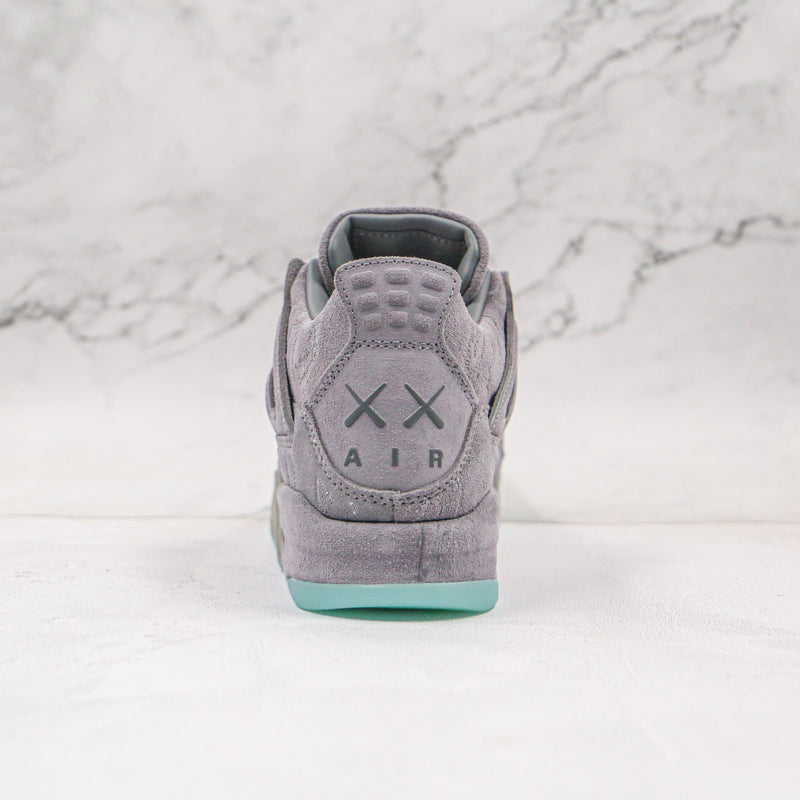 Air Jordan 4
