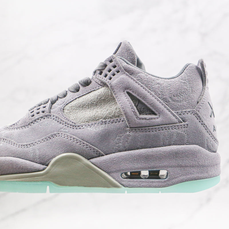 Air Jordan 4