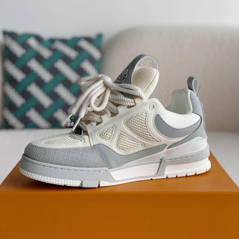 LV