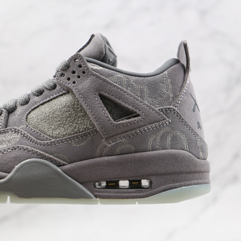 Air Jordan 4