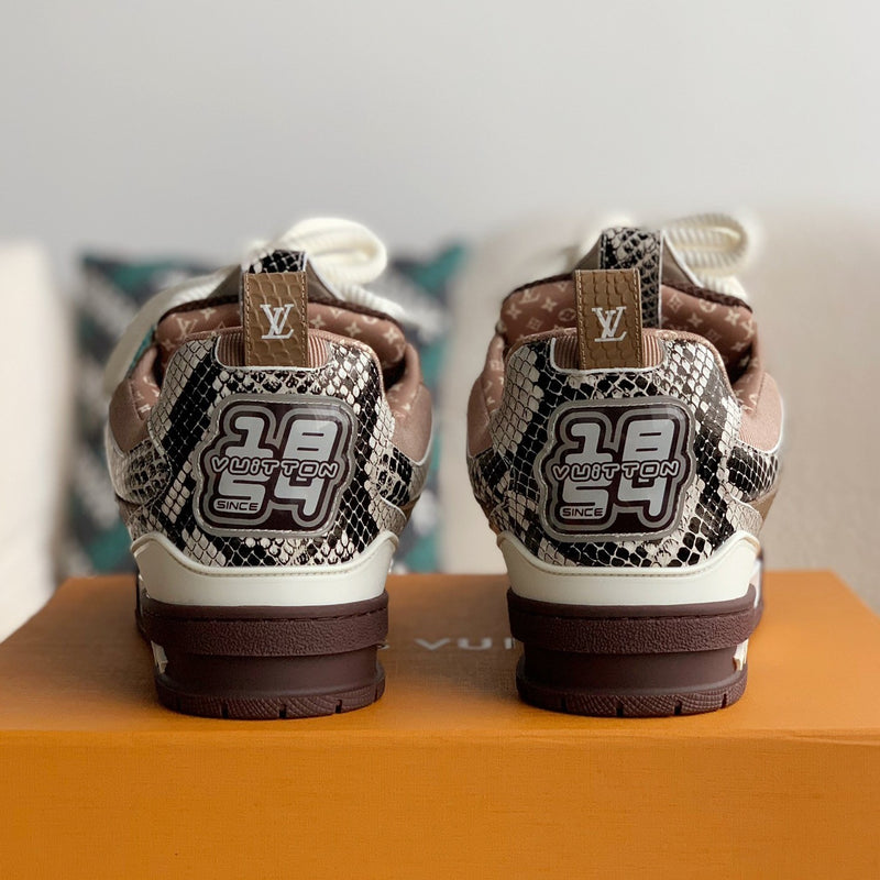 LV