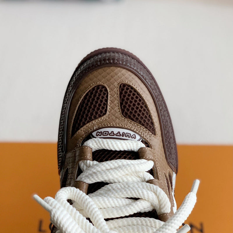LV