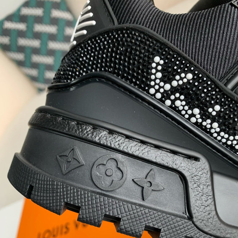 LV