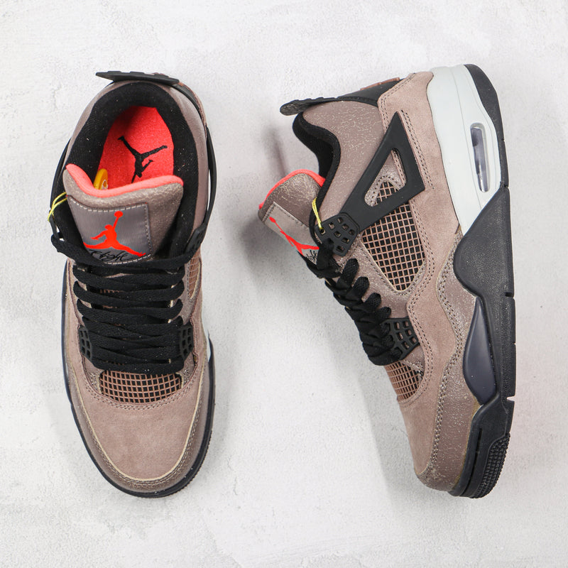 Air Jordan 4