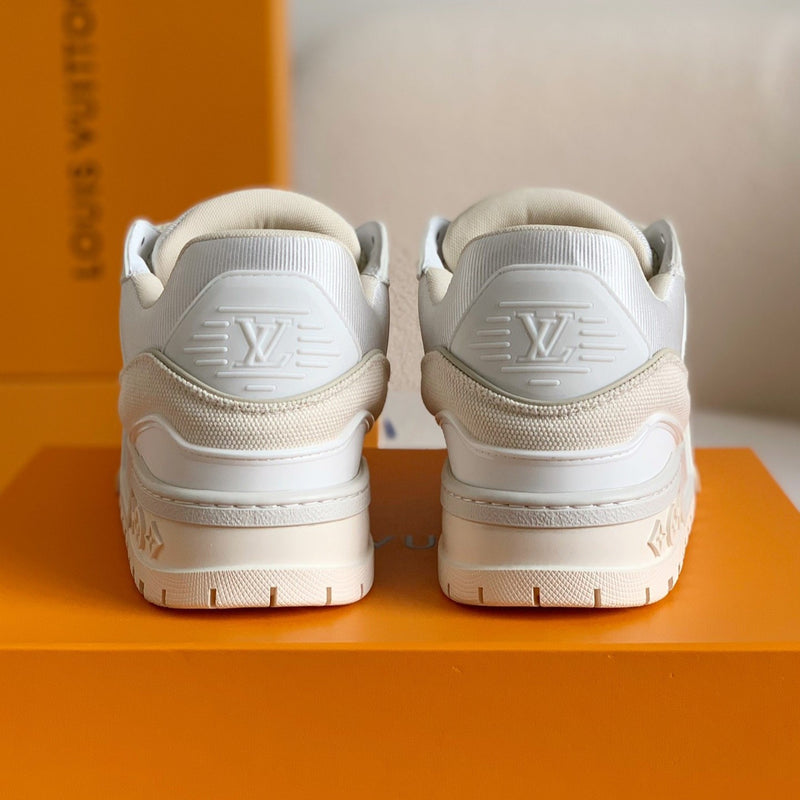 LV