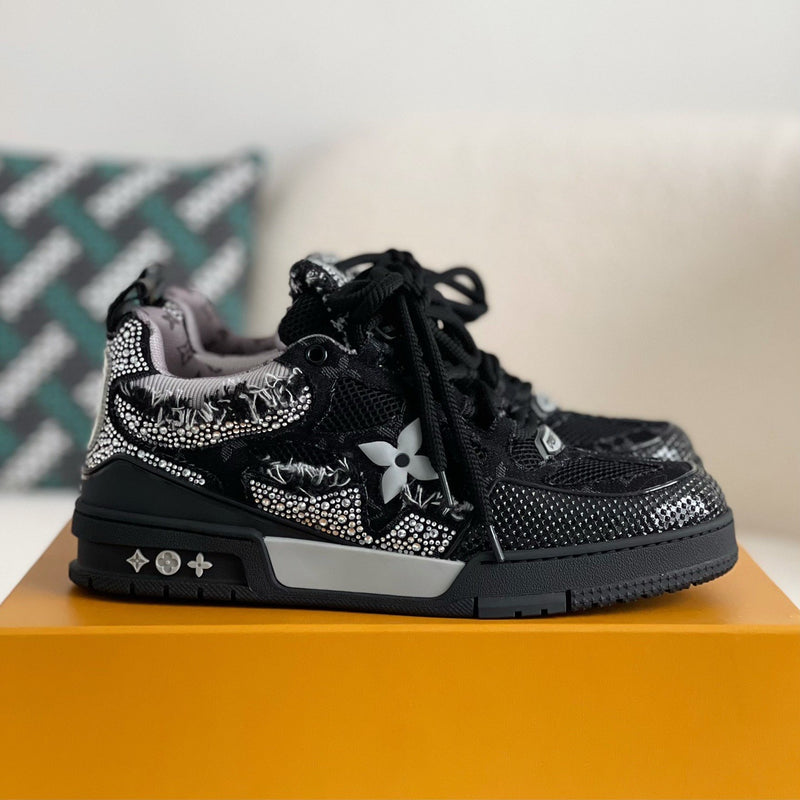 LV