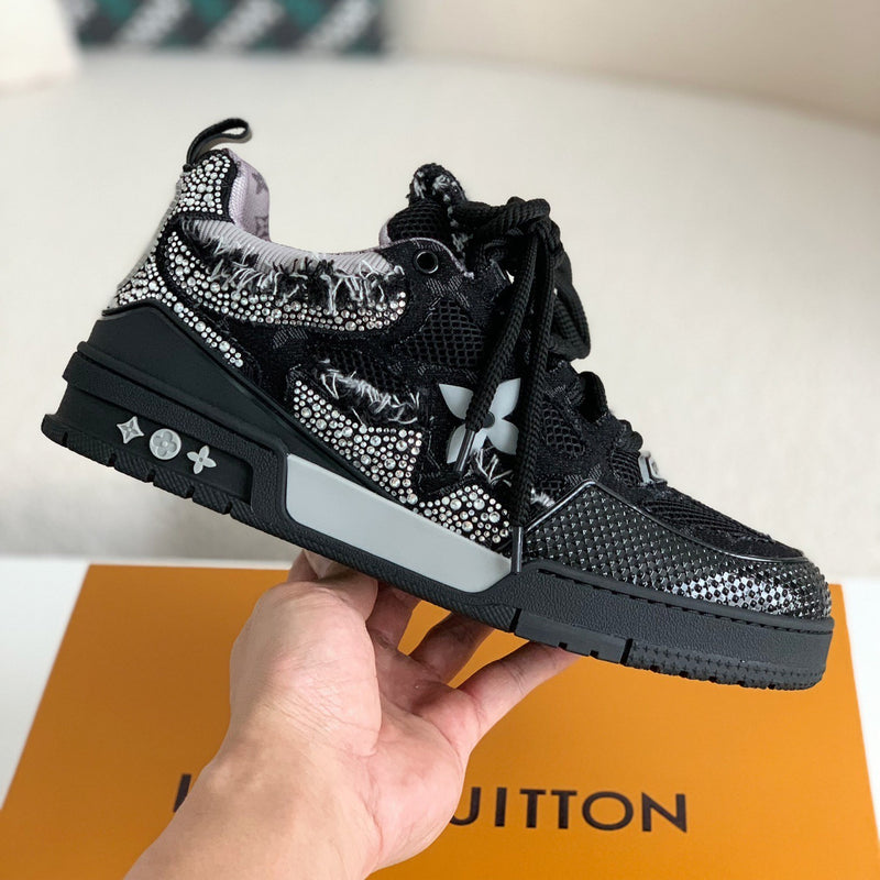LV