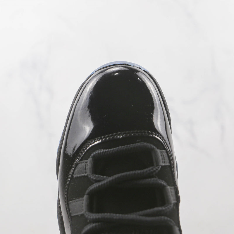 Air Jordan 11