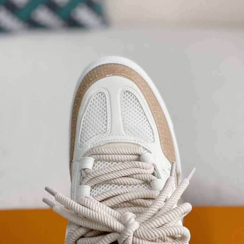 LV
