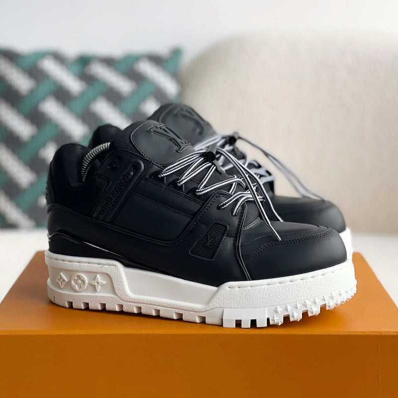 LV