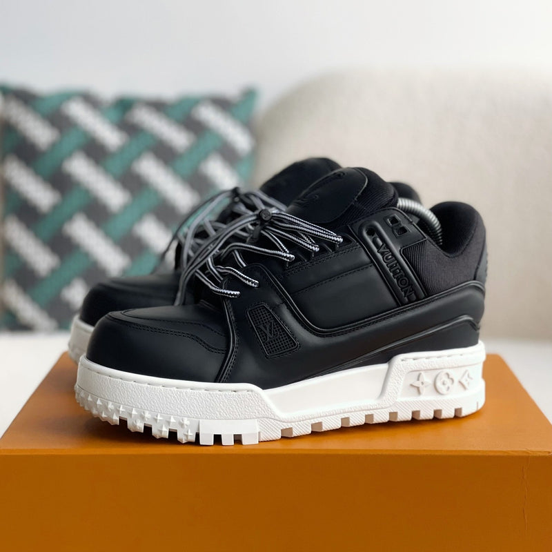 LV
