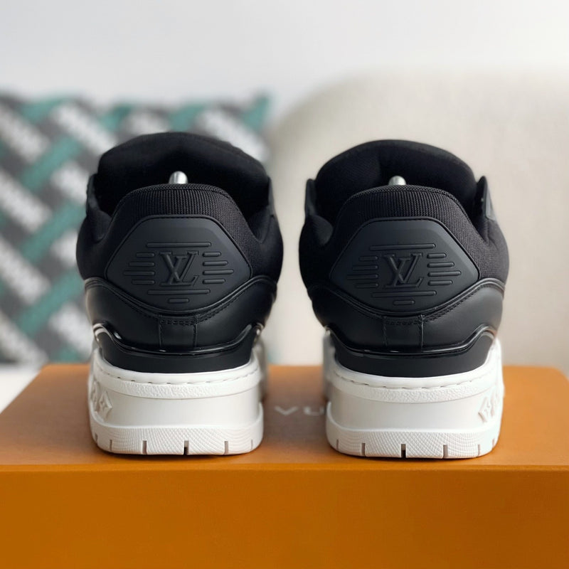 LV
