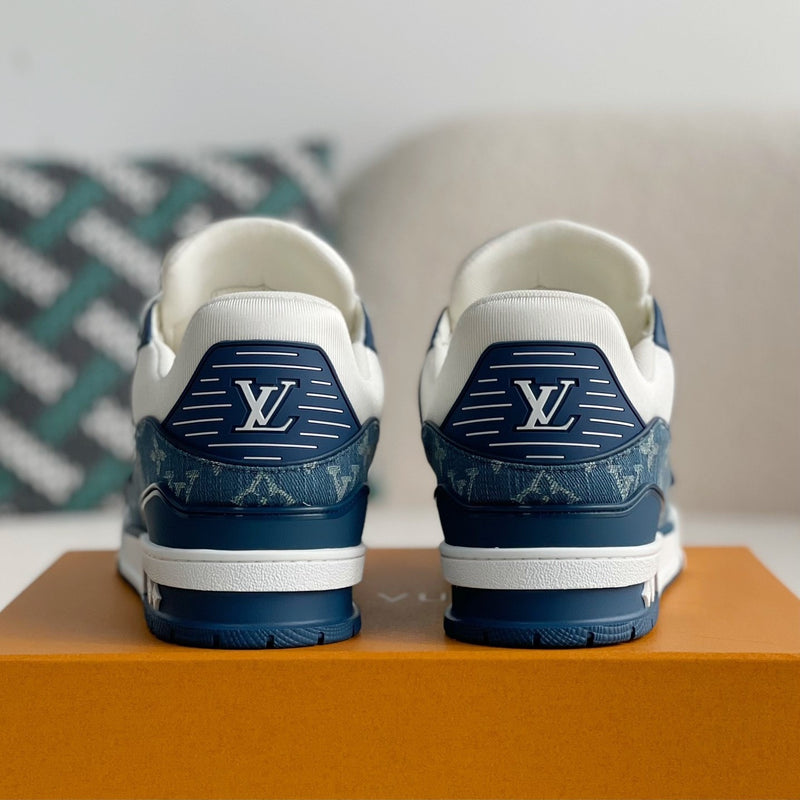 LV