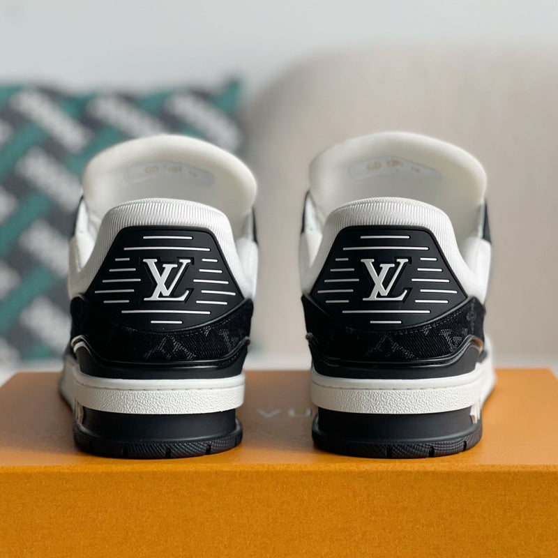 LV
