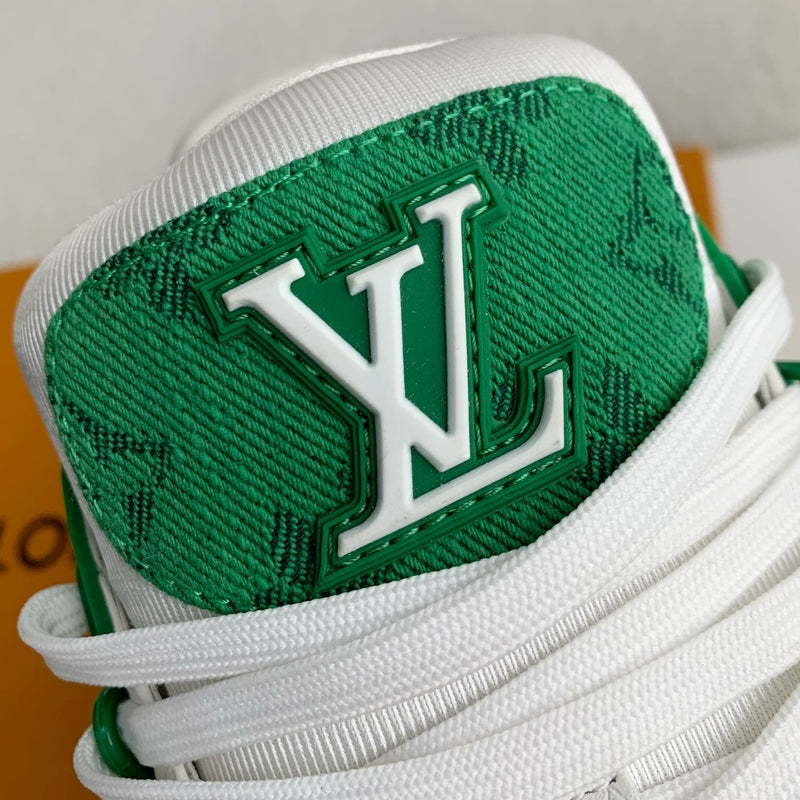 LV