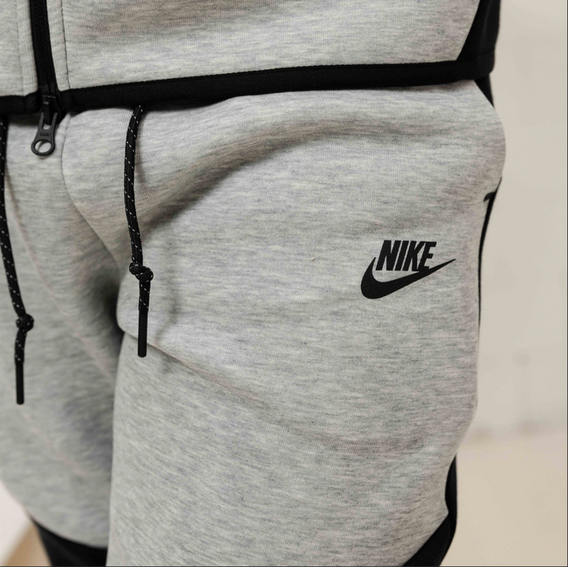 Tech Fleece